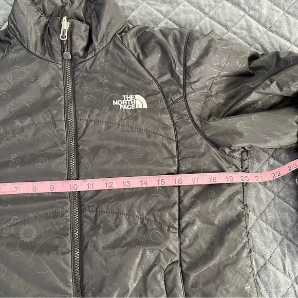 The North Face Jacket Coat Girls Large Floral Puffer Black Zip Up Soft Shell C1 - Picture 9 of 10